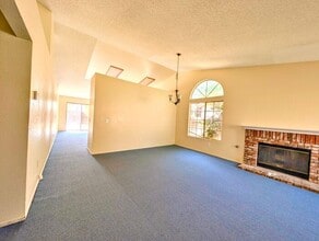 2795 Rosarita St in San Bernardino, CA - Building Photo - Building Photo