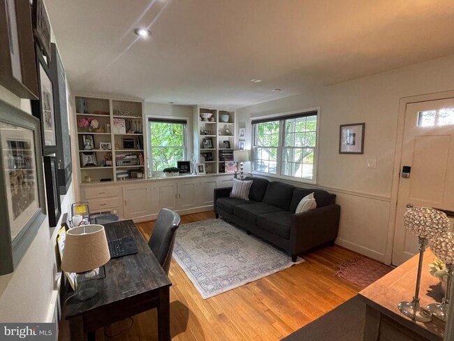 4411 Edgefield Rd in Kensington, MD - Building Photo - Building Photo