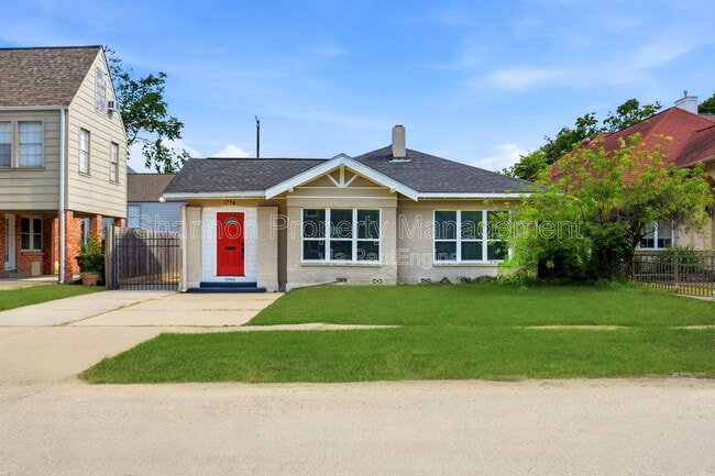 property at 1746 Colquitt St