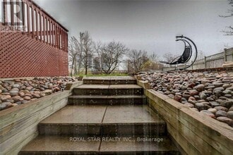 5223 Tagish Ct in Mississauga, ON - Building Photo - Building Photo