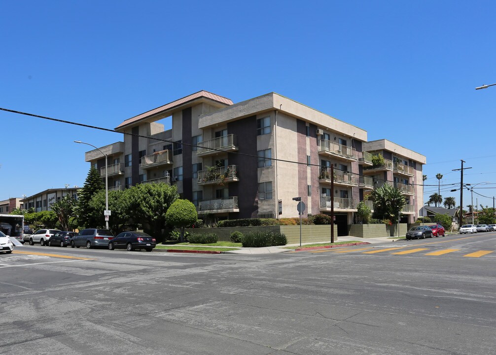 178 Oxford Ave in Los Angeles, CA - Building Photo