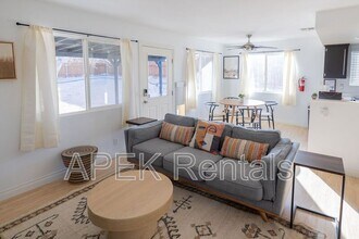 61493 Desert Air Rd in Joshua Tree, CA - Building Photo - Building Photo