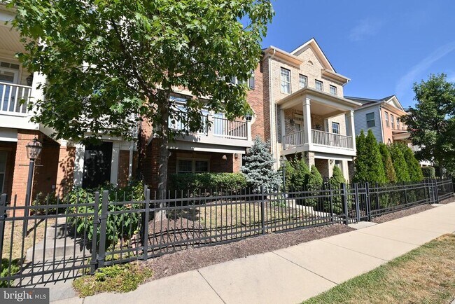 43316 Old Ryan Rd in Ashburn, VA - Building Photo - Building Photo