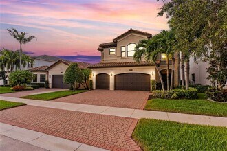 9571 Eden Roc Ct in Delray Beach, FL - Building Photo - Building Photo