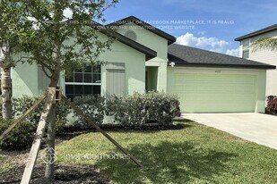 4203 Palatina Way in North Fort Myers, FL - Building Photo