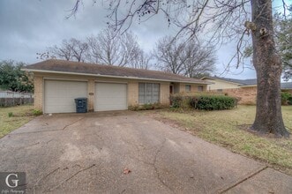 503 Yale Pl in Bossier City, LA - Foto de edificio - Building Photo