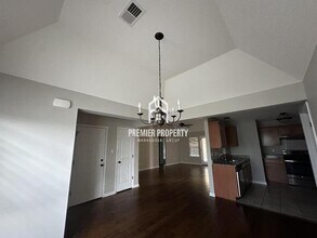 9428 Eckley Pl in Cordova, TN - Foto de edificio - Building Photo