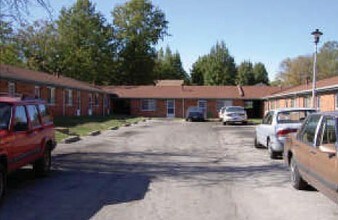 Kathleen Apartments in St. Louis, MO - Building Photo - Building Photo