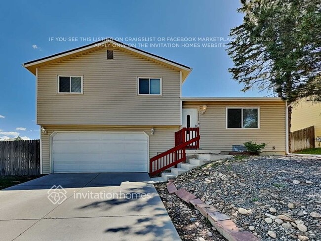 property at 19090 E Columbia Pl