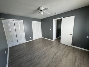 10661 Cadieux Rd in Detroit, MI - Building Photo - Building Photo