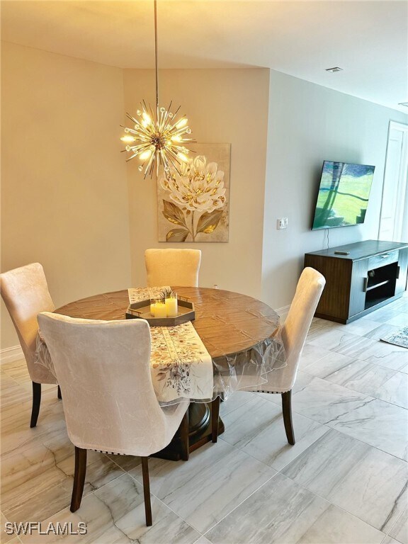 7473 Rockefeller Dr in Naples, FL - Building Photo - Building Photo