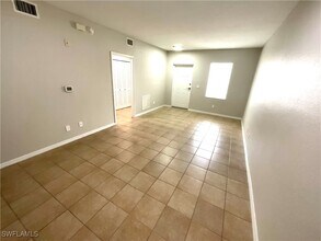 8358 Bernwood Cove Loop in Ft. Myers, FL - Building Photo - Building Photo