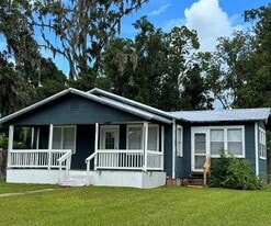 363 SE Allen Pl in Lake City, FL - Building Photo