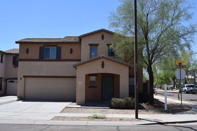18409 W Dawn Dr in Surprise, AZ - Building Photo - Building Photo