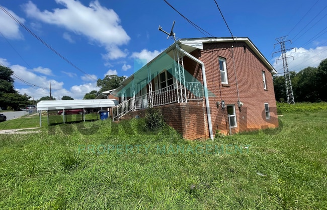 1663 E 23rd St in Winston-Salem, NC - Building Photo - Building Photo