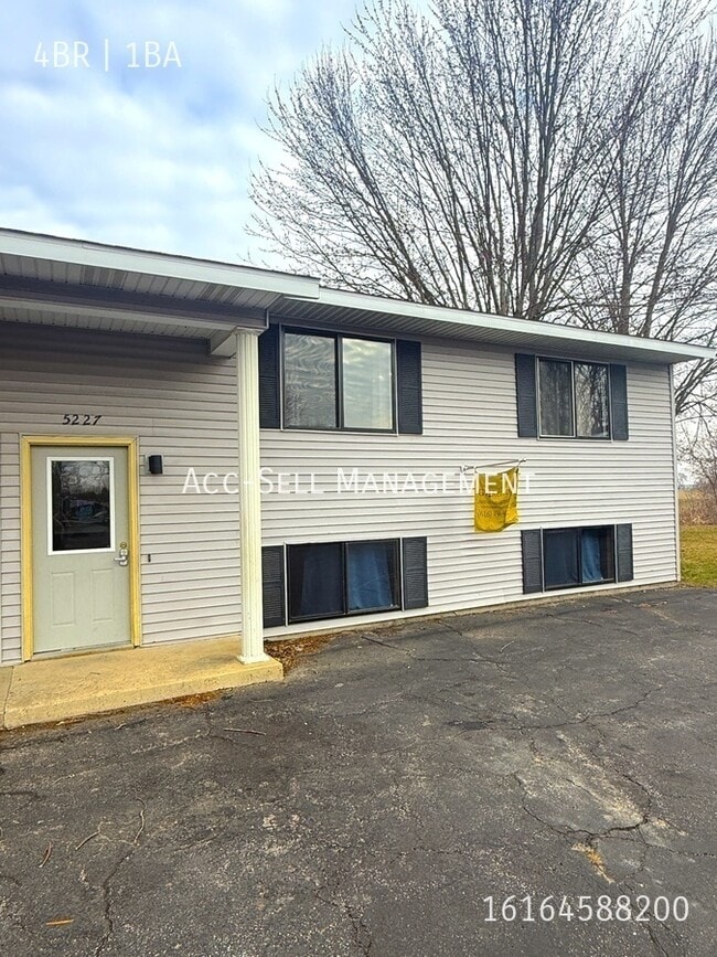 property at 5227 Rich St