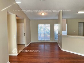 3004 Juniper Dr in Edgewater, FL - Foto de edificio - Building Photo