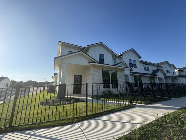 property at 5811 S 31st St