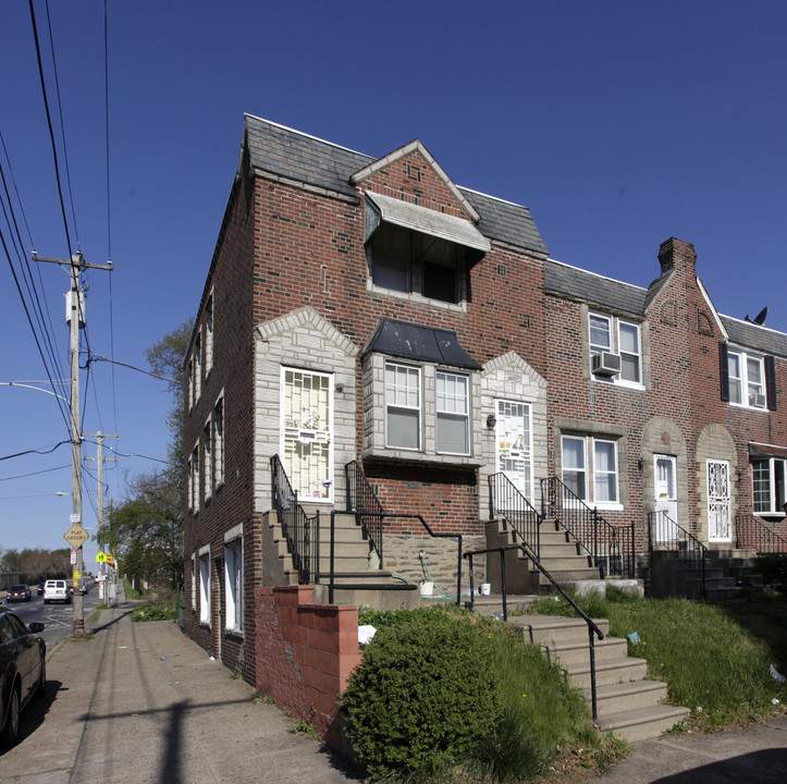 5600 Ormes St in Philadelphia, PA - Building Photo