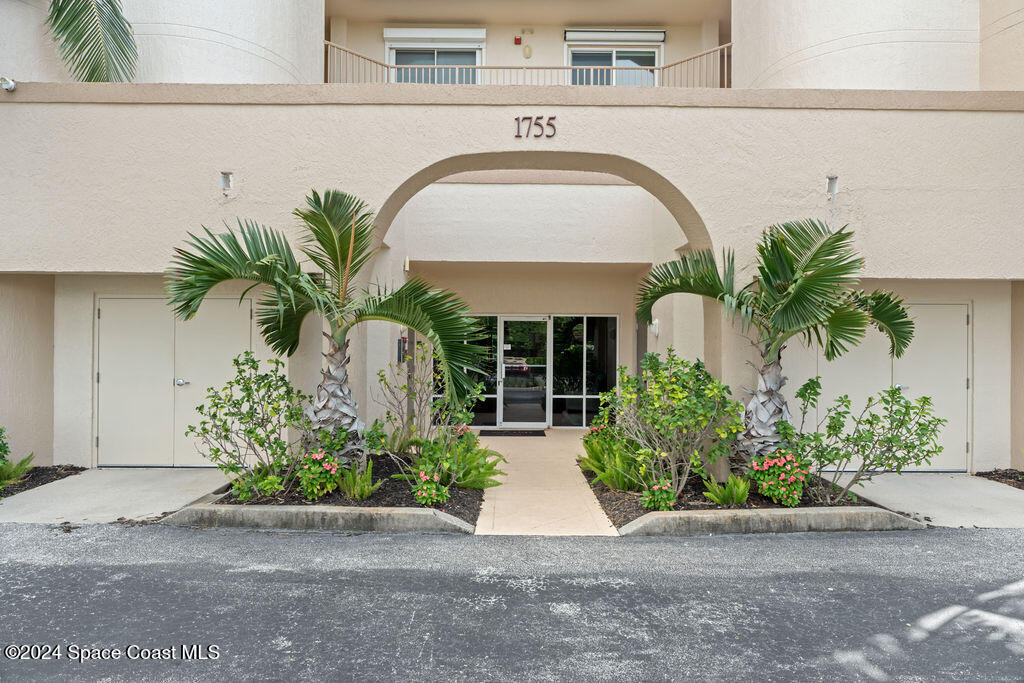 1755 N Hwy A1A in Indialantic, FL - Building Photo