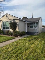 1112 W Eighth St in Antioch, CA - Building Photo