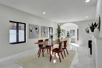 7943 NW 6th Ave in Miami, FL - Building Photo - Building Photo