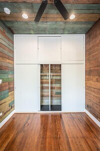 2017 Elysian St photo'