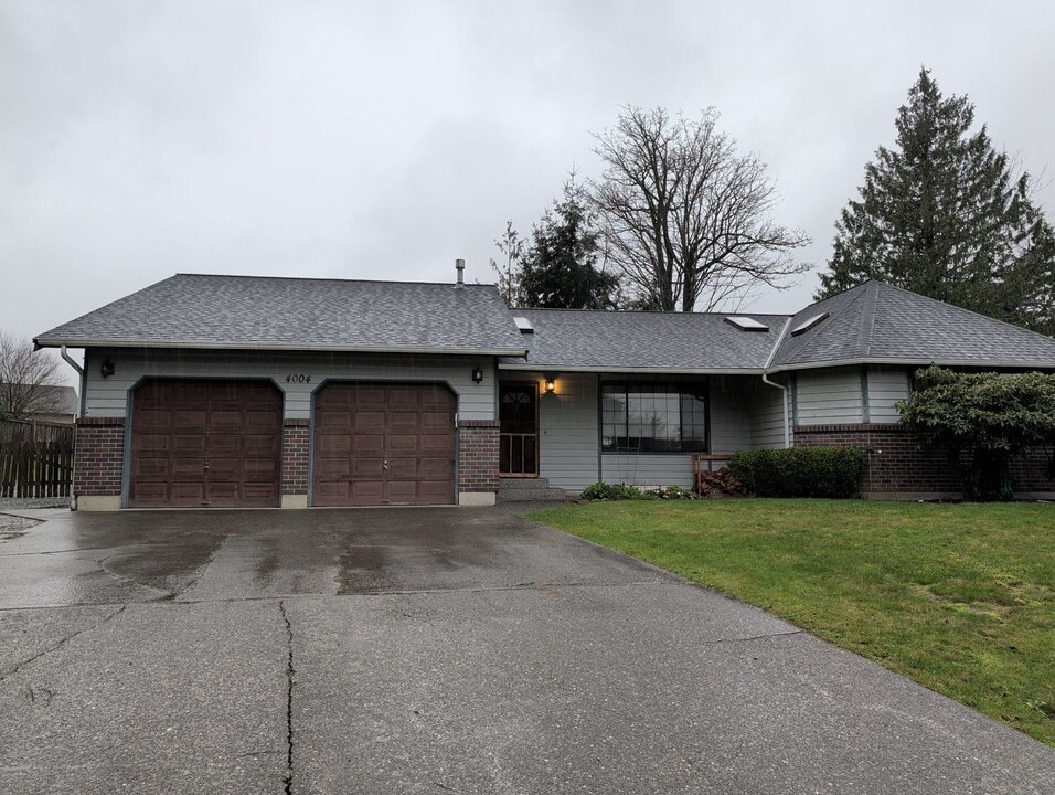 4004 Moody Pl in Mount Vernon, WA - Building Photo