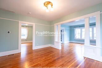 4019 NE Rodney Ave in Portland, OR - Building Photo - Building Photo