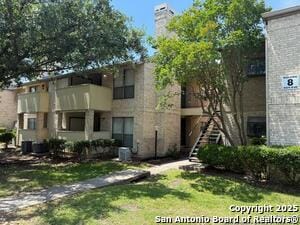 property at 11843 Braesview