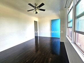 332 Hermosa Ave in Long Beach, CA - Building Photo - Building Photo