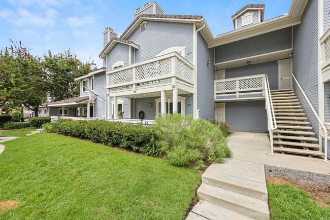 13951 Midland Rd