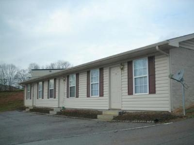 Brookside Apartments in Seymour, TN - Building Photo - Building Photo