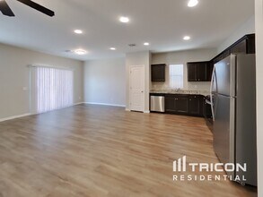 33598 N Draba Ln in San Tan Valley, AZ - Building Photo - Building Photo