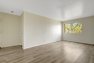 2904 Kings Chapel Rd in Falls Church, VA - Foto de edificio - Building Photo