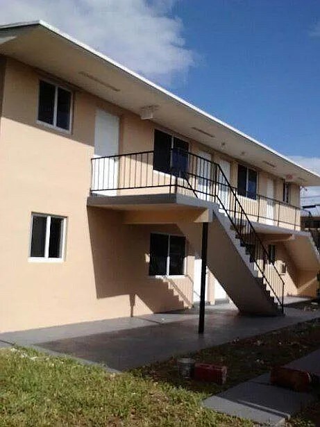 1260 NW 59th St, Unit 1260 in Miami, FL - Foto de edificio