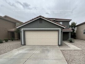 1075 E Rolls Rd in Queen Creek, AZ - Building Photo