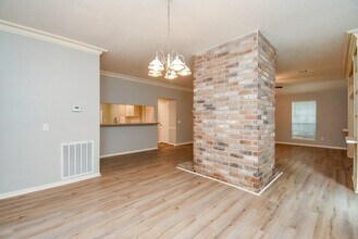 10319 Tablerock Dr in Houston, TX - Building Photo - Building Photo