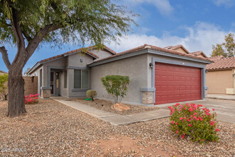 14805 W Caribbean Ln in Surprise, AZ - Building Photo - Building Photo