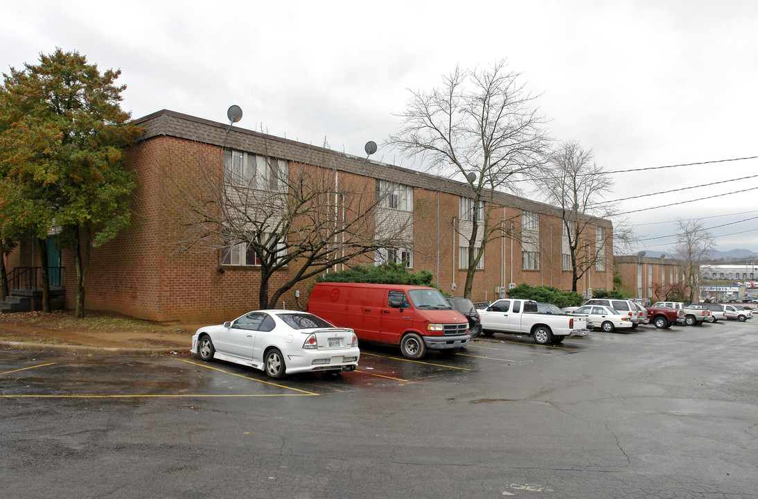 Maple Crest Apartments in Nashville, TN - Foto de edificio