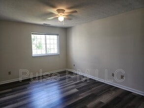 135 Dale Hollow Dr in Erlanger, KY - Building Photo - Building Photo