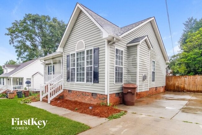 3628 Sharon Ave in Greensboro, NC - Building Photo - Building Photo