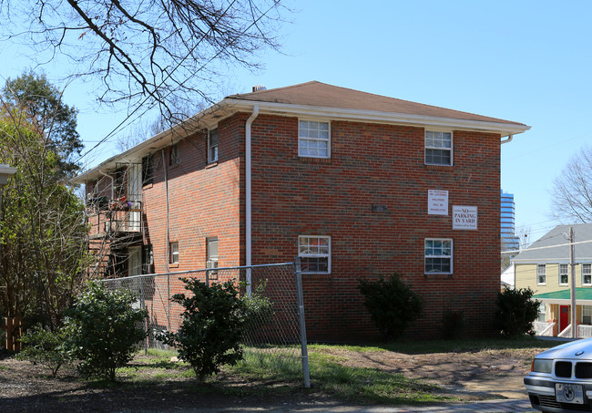 219 W Geer St in Durham, NC - Foto de edificio - Building Photo