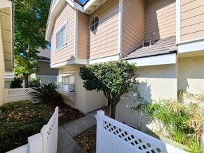 25670 Huron St in Loma Linda, CA - Building Photo - Building Photo