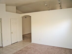 7314 E Naranja Ave in Mesa, AZ - Foto de edificio - Building Photo