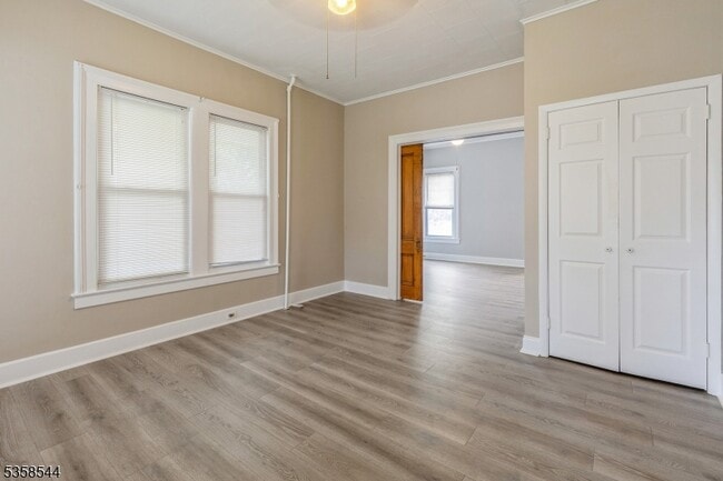 35 Montrose Ave in Verona, NJ - Building Photo - Building Photo