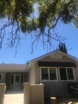 5713 Campanile Way in San Diego, CA - Building Photo