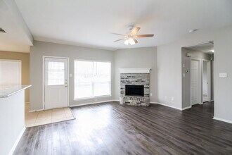 1502 Killdee Ct in Desoto, TX - Building Photo - Building Photo