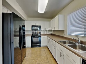 15806 W Washington St in Goodyear, AZ - Building Photo - Building Photo