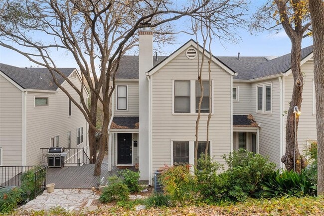 property at 735 Patterson Ave